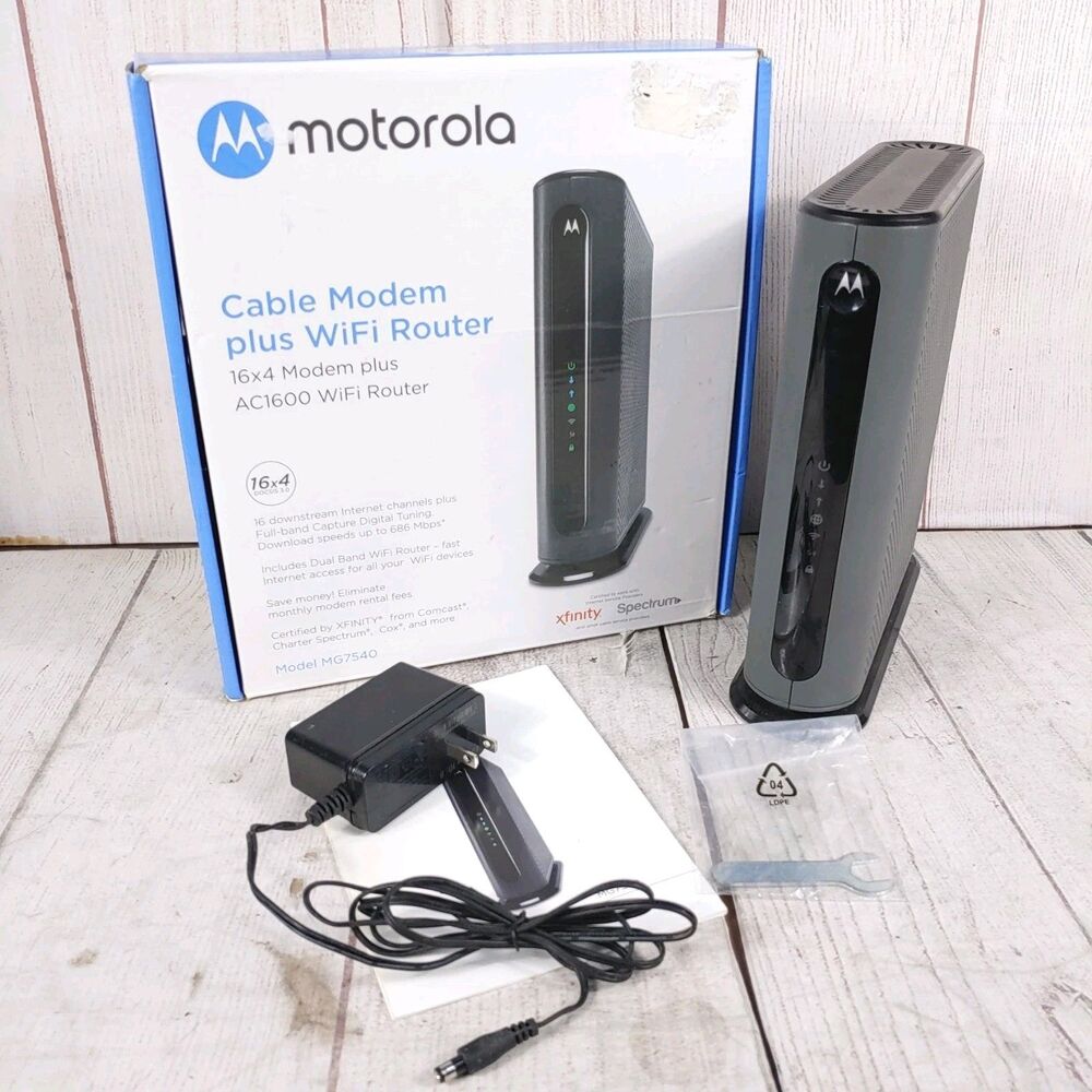MOTOROLA MG7540 16x4 Cable Modem AC1600 Dual Band Wi-Fi Gigabit Router + Cable
